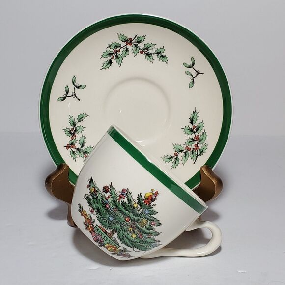 Spode Christmas Tree Teacup and Saucer England - Picture 5 of 8